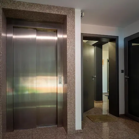 Apartament Modern 3 With Parking Next To Bulgaria Mall *