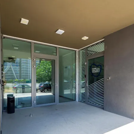 Modern 3 With Parking Next To Bulgaria Mall Apartment *