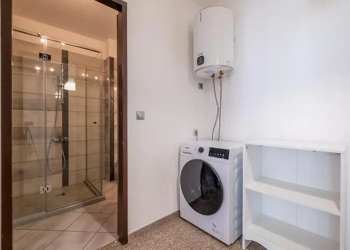 Appartamento Modern 3 With Parking Next To Bulgaria Mall *