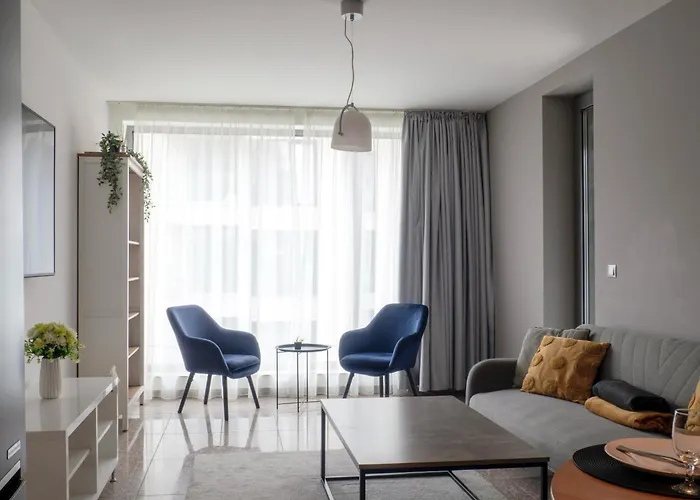 Modern 3 With Parking Next To Bulgaria Mall *